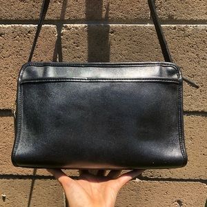 Vintage Coach Swagger Bag 9820